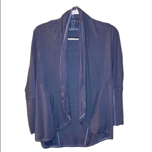 Lululemon Sweater Wrap Woman’s Size 4 - Picture 1 of 3
